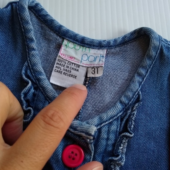 VINTAGE girls 3t denim ruffles & bows pinafore overalls romper - Picture 2 of 6